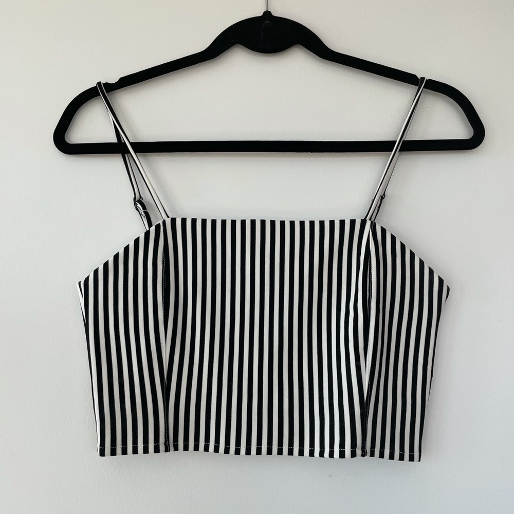 Amuse society black & white crop top - small